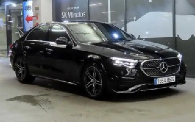 슈퍼렉스턴 중고차 E-클래스 W214 E300 4MATIC 매물 사진 1 - 2025/02 18,924km