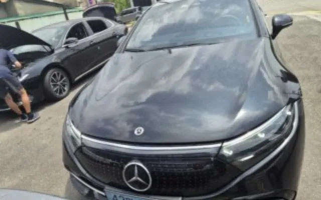 슈퍼렉스턴 중고차 EQS V297 EQS 350 매물 사진 4 - 2022/08 57,774km